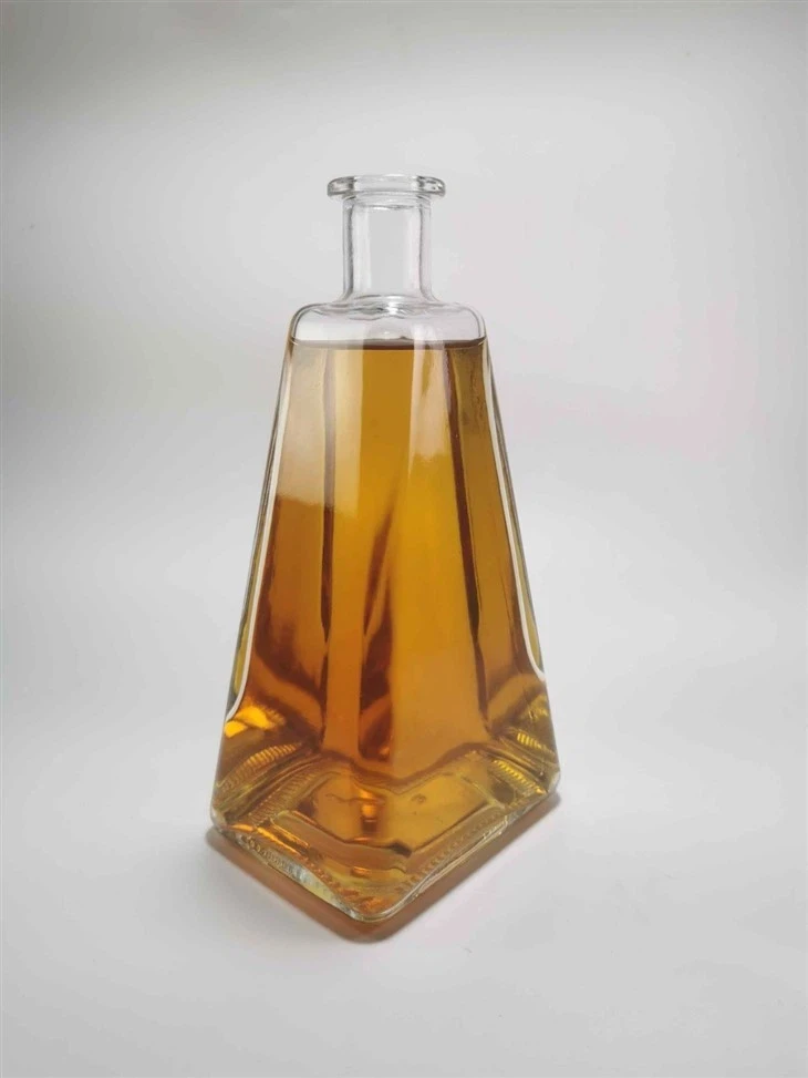 700ml Whiskey Bottle manufacturers